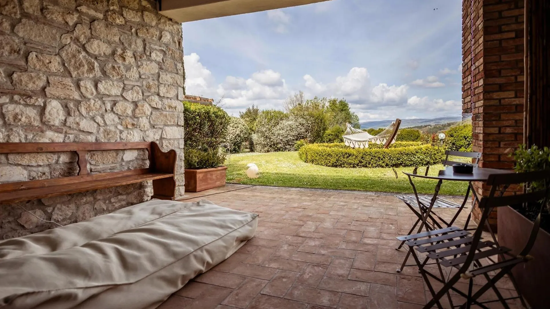 Saturnia Country Villas Bed & Breakfast