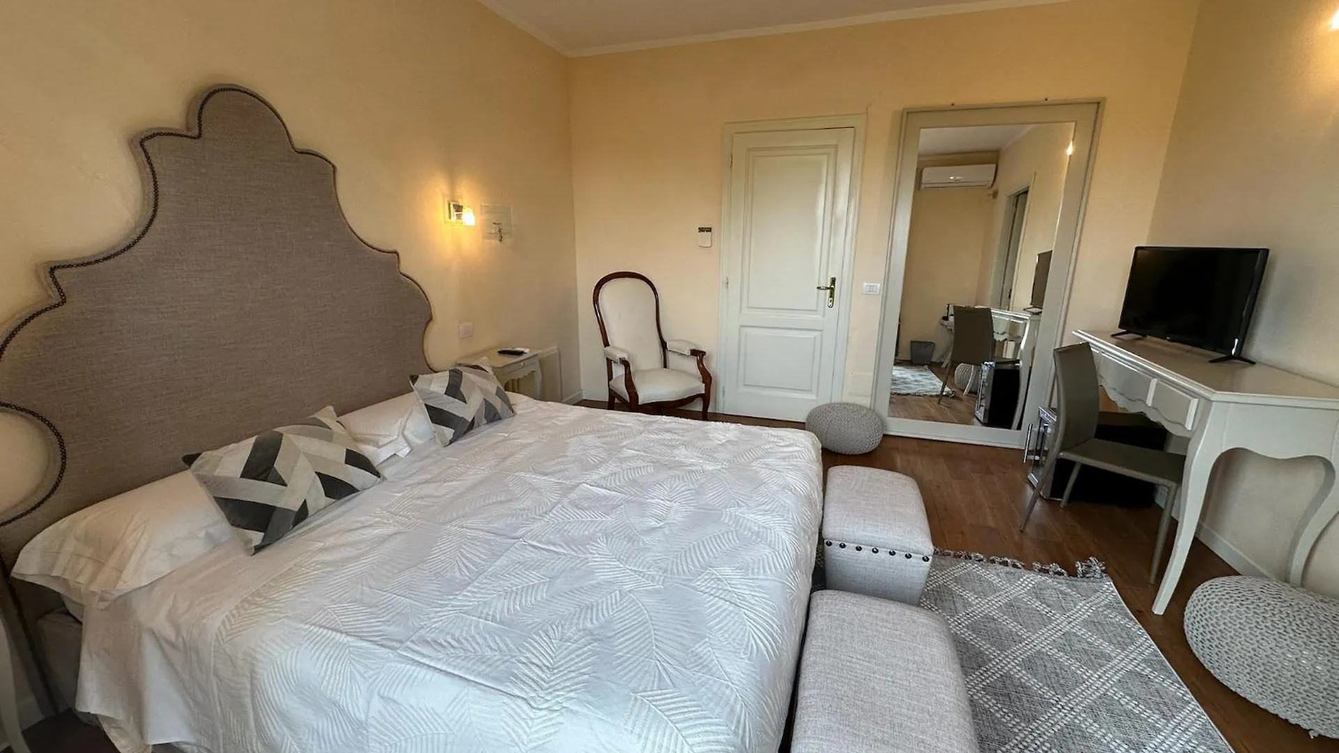Saturnia Country Villas 0*,