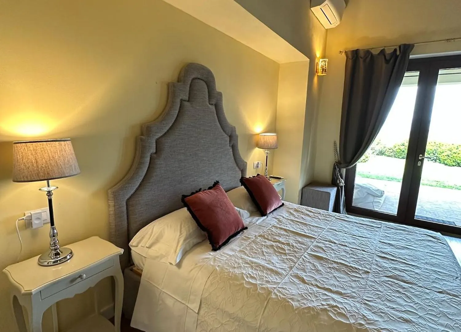 Saturnia Country Villas Bed & Breakfast